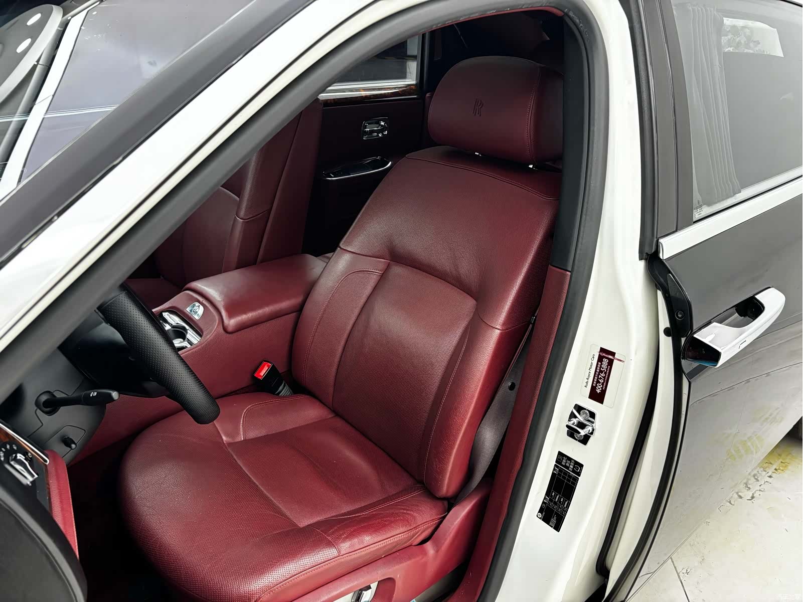 Rolls-Royce Ghost, 2016 15