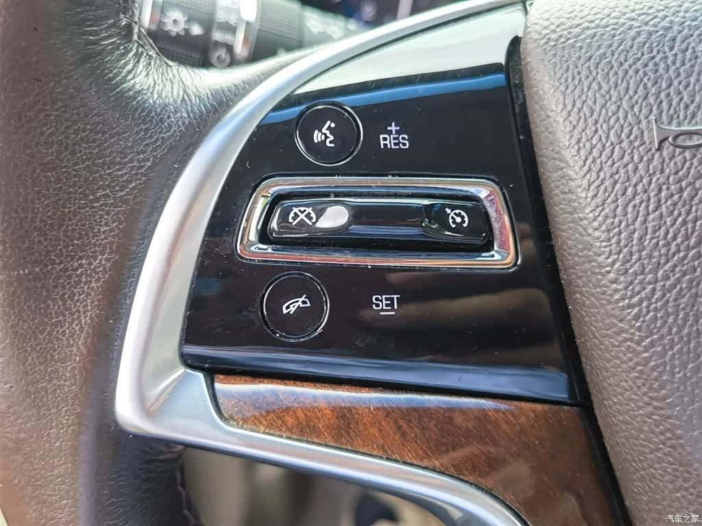 Cadillac XTS, 2014 19