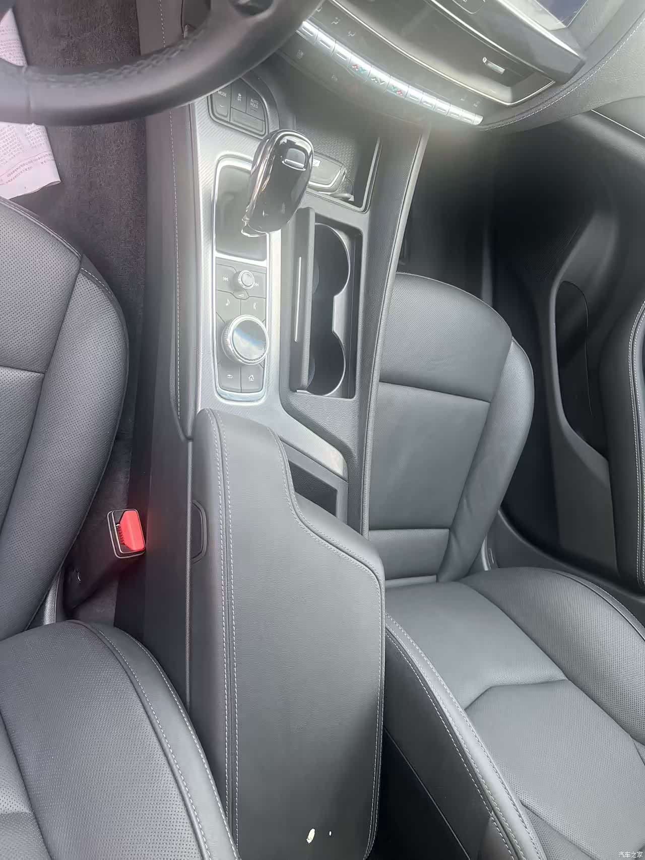 Cadillac CT5, 2022 16