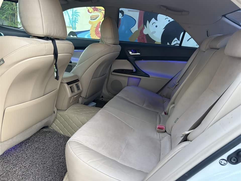Toyota Reiz Toyota Reiz