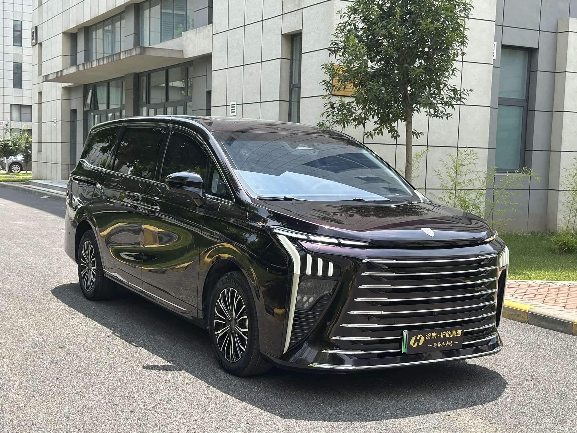 DongFeng V9, 2024 3