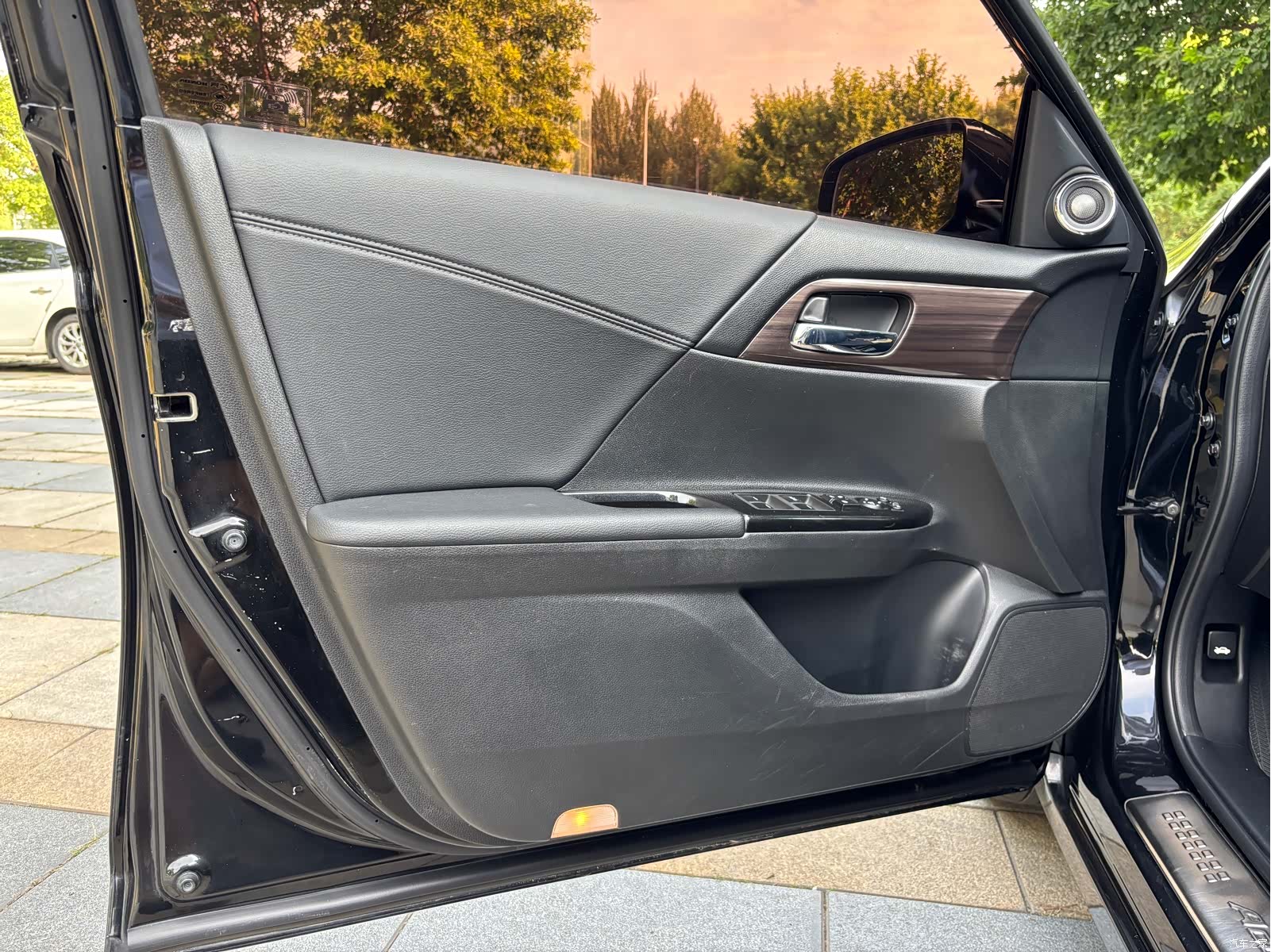 Honda Accord, 2017 11