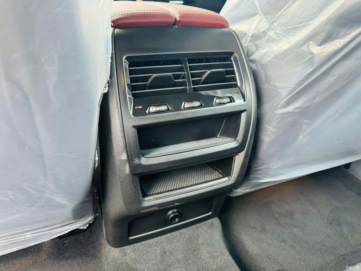BMW X6, 2023 14