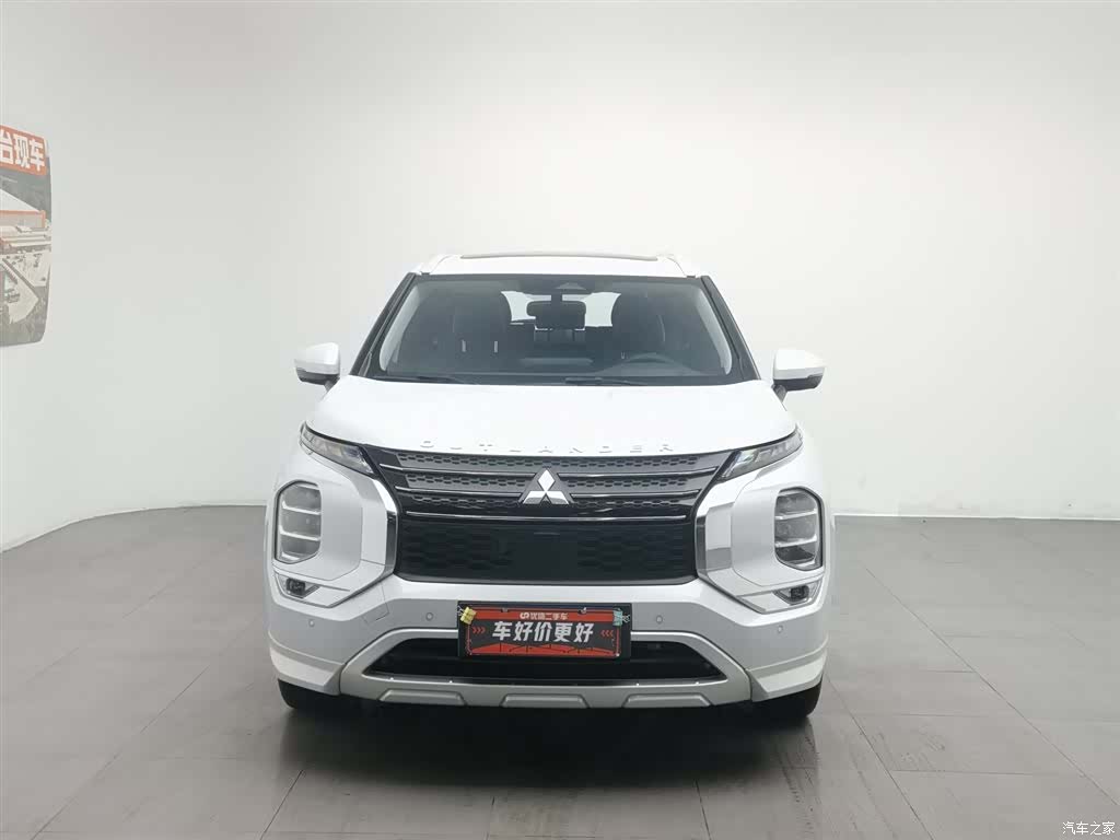 Mitsubishi Outlander, 2023 3