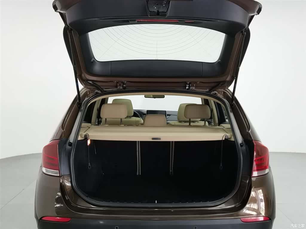 BMW X1, 2012 16