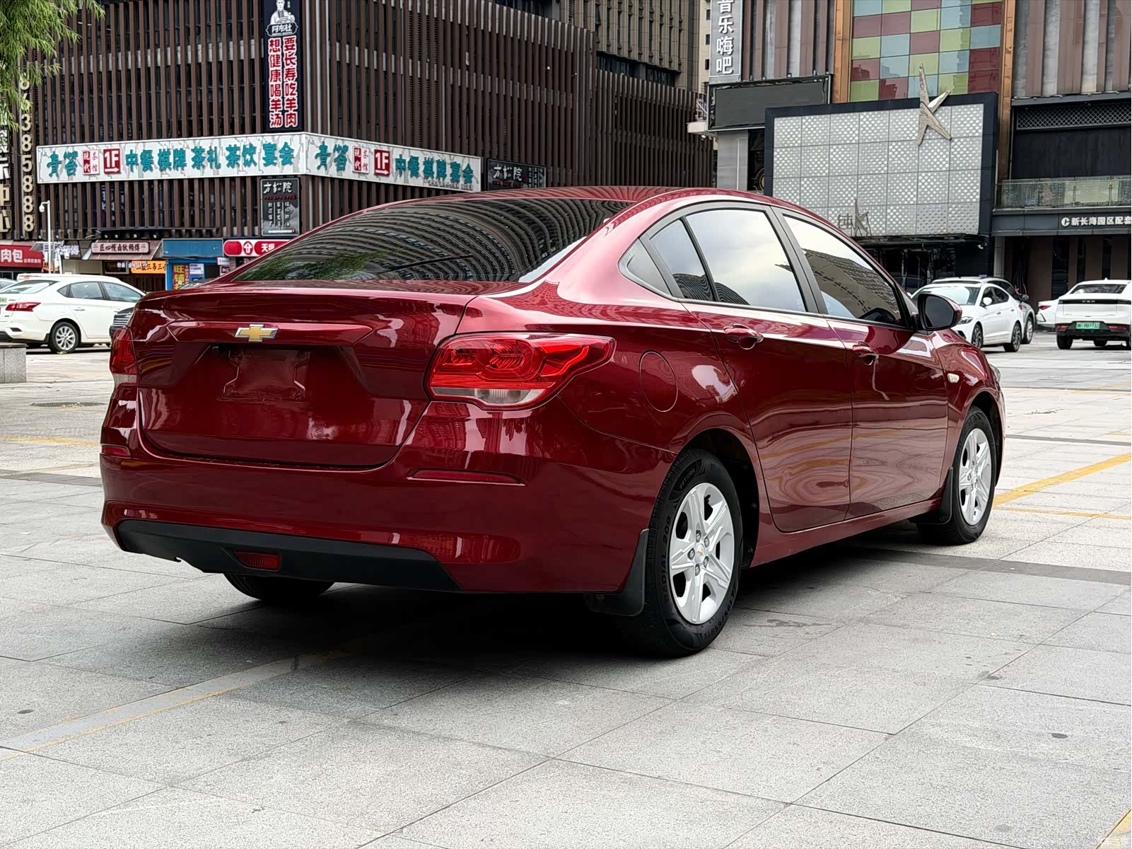 Chevrolet 320, 2018 4