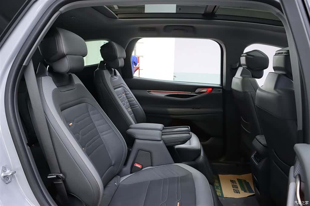 Ford Edge L, 2023 16