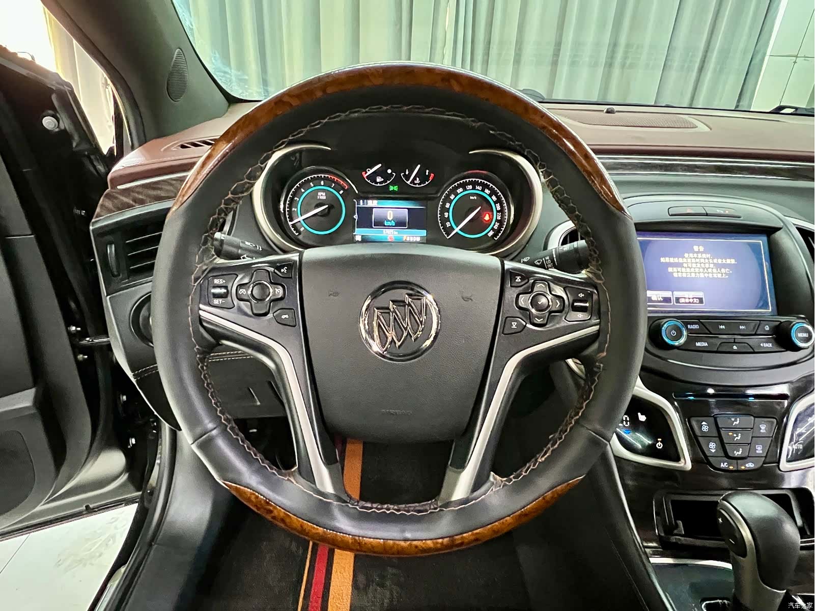 Buick LaCrosse, 2016 11
