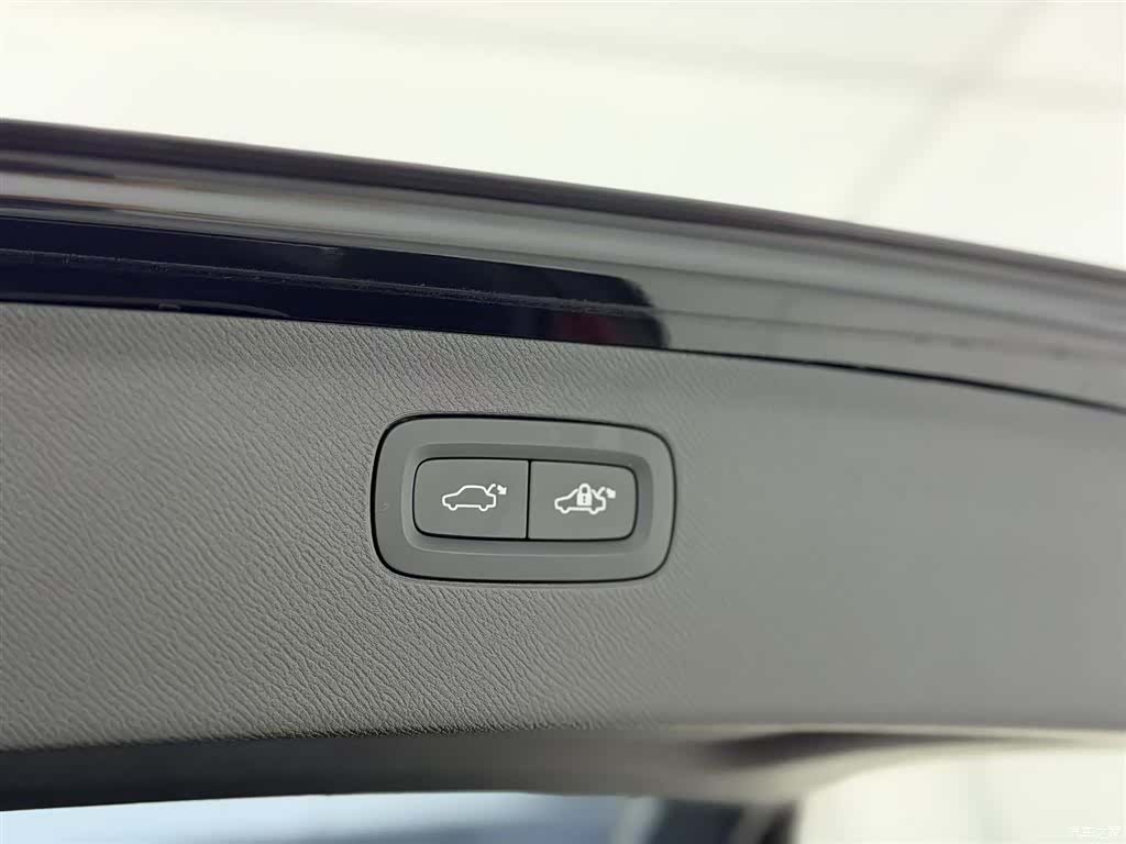 Volvo XC90, 2022 28