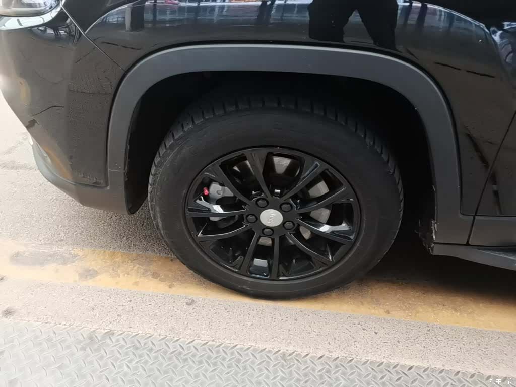 Jeep Cherokee, 2019 23