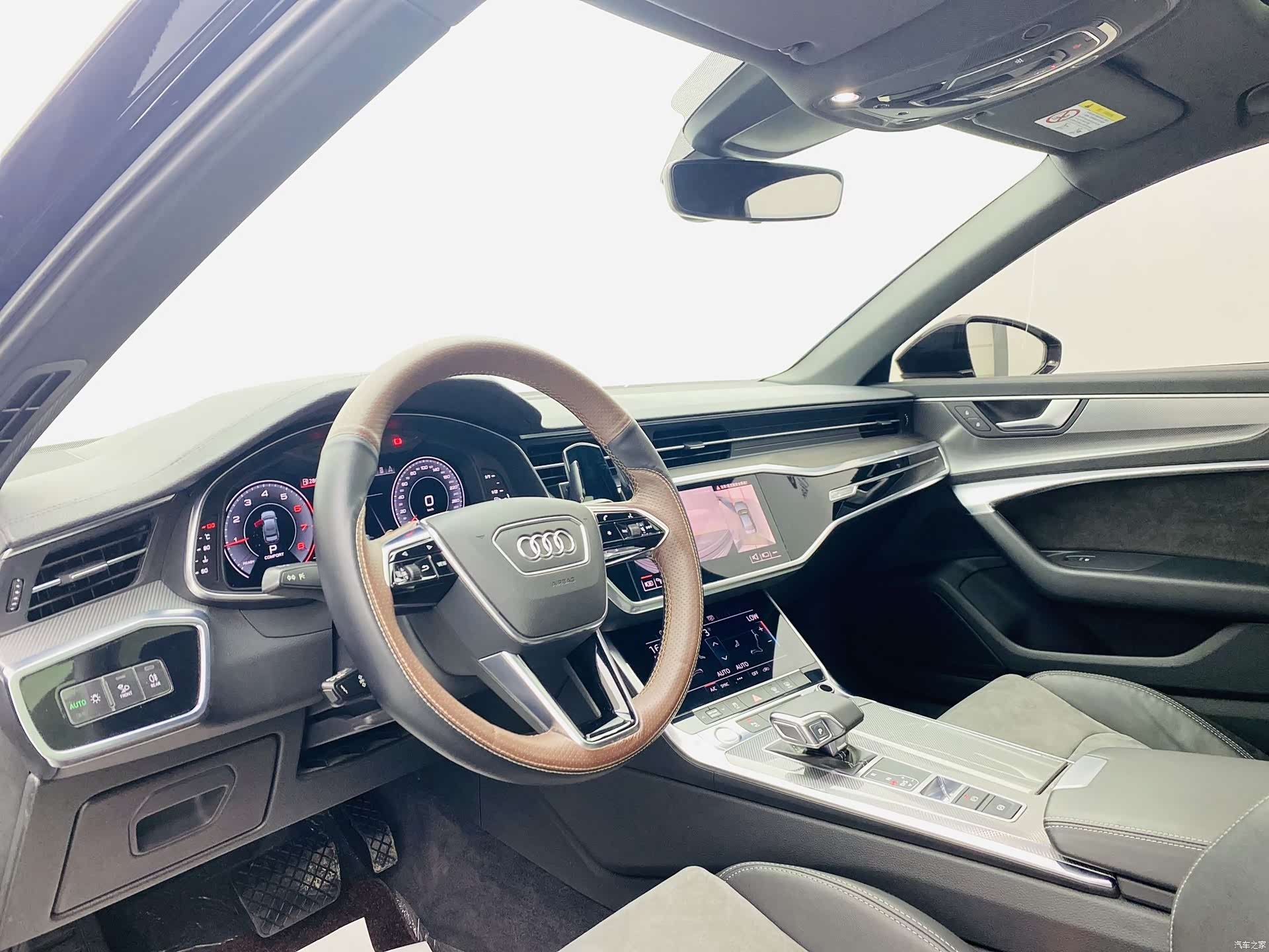 Audi A6L, 2019 14