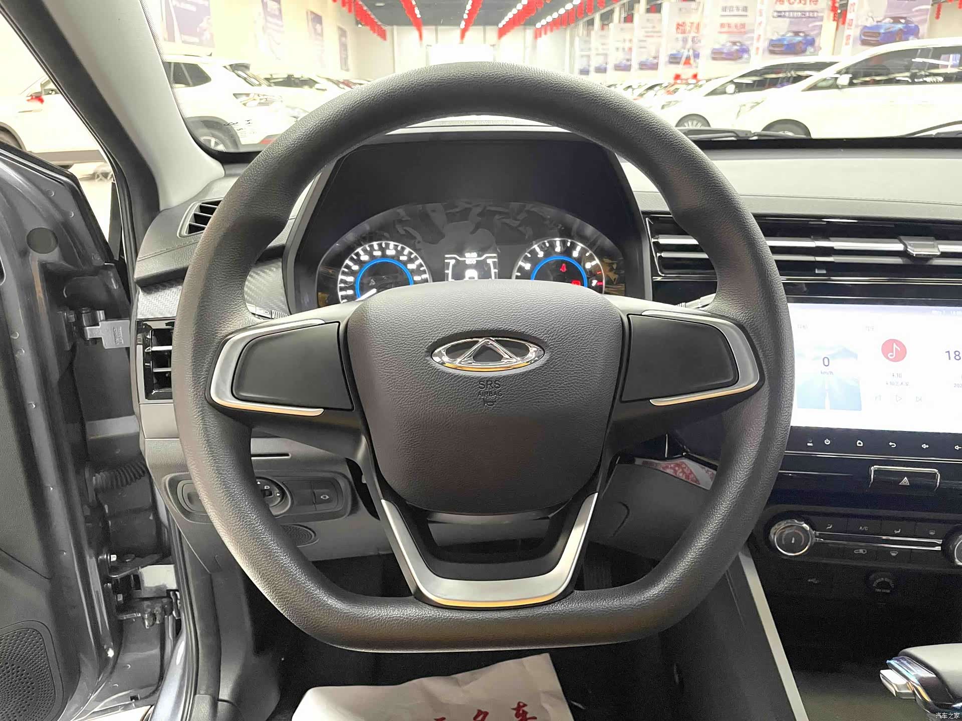 Chery 3x, 2025 8