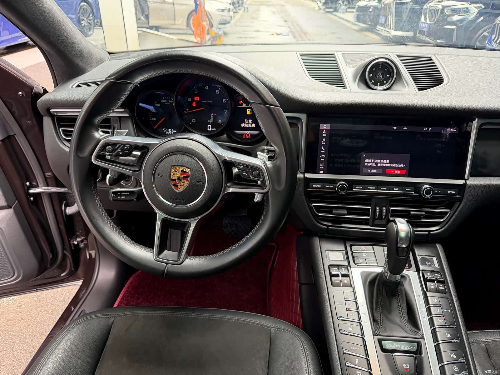 Porsche Macan, 2022 14
