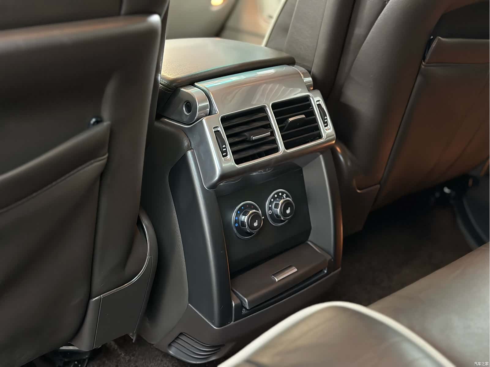 Land Rover Range Rover, 2011 23