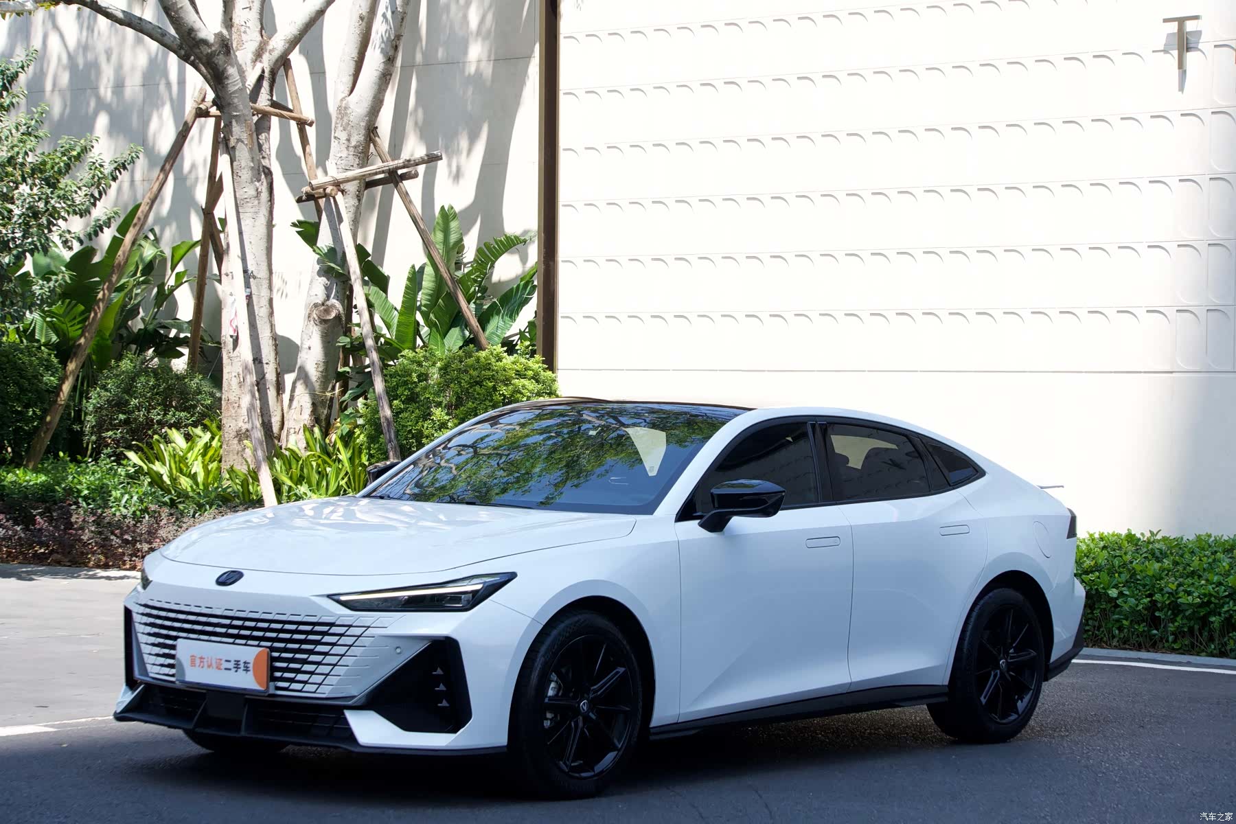 Changan UNI-V, 2024 1