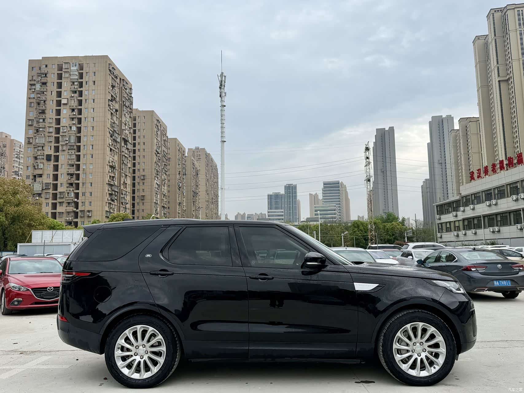 Land Rover Discovery, 2020 6