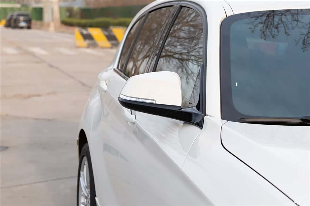 BMW 1 Series, 2018 9