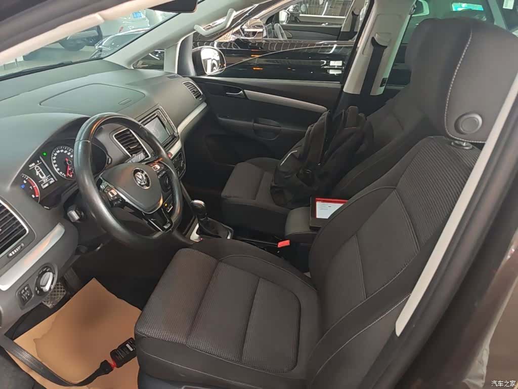 Volkswagen Xia, 2017 15