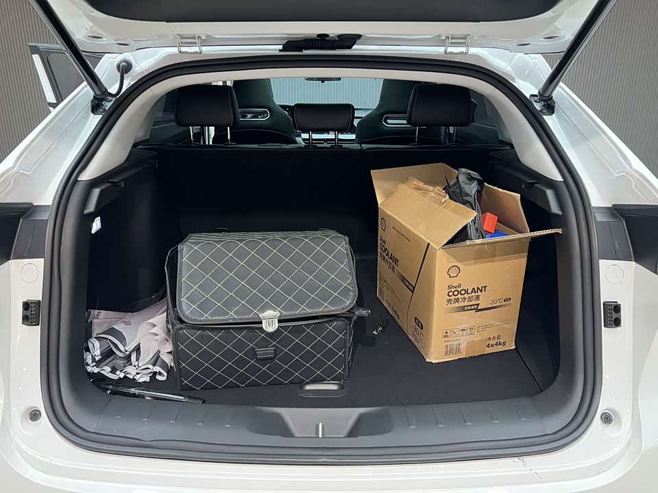 Changan UNI-K Smart iDD