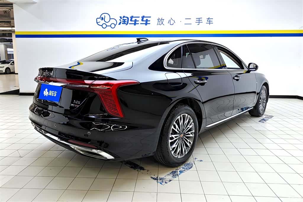 Hongqi H5, 2025 3