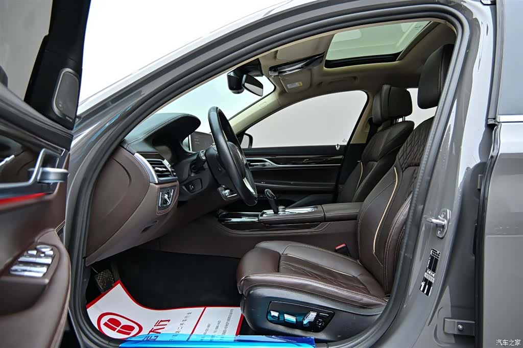 BMW 7 Series, 2022 11