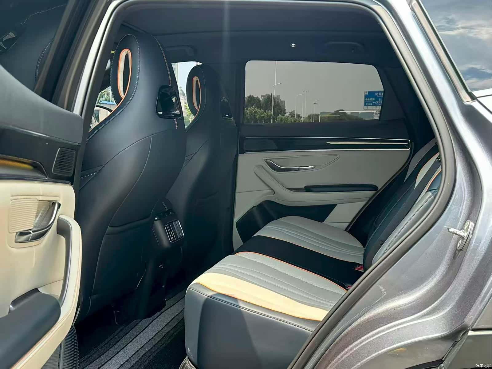 BYD Song, 2024 6