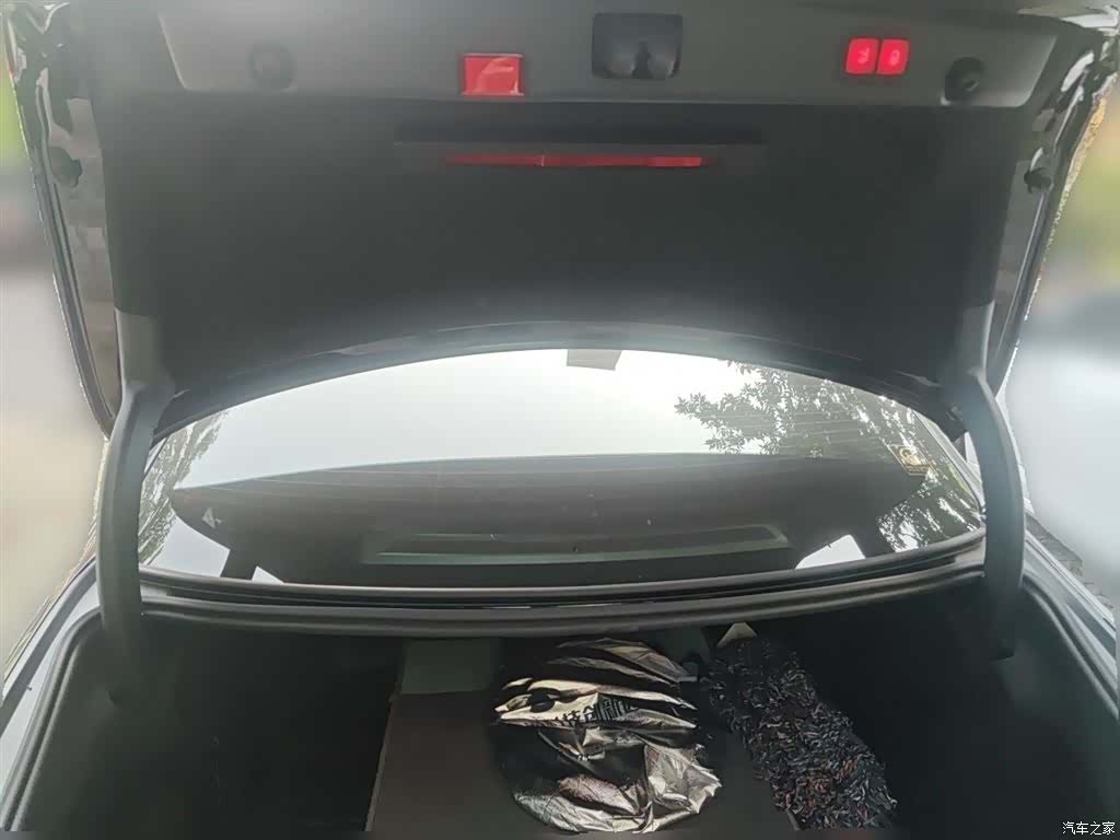 Mercedes-Benz E-Class, 2021 15