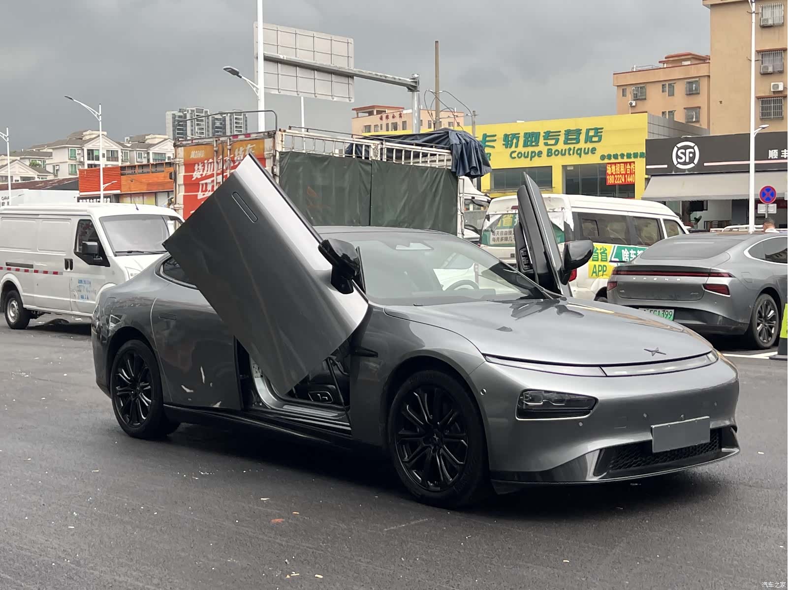 Xpeng P7, 2021 17