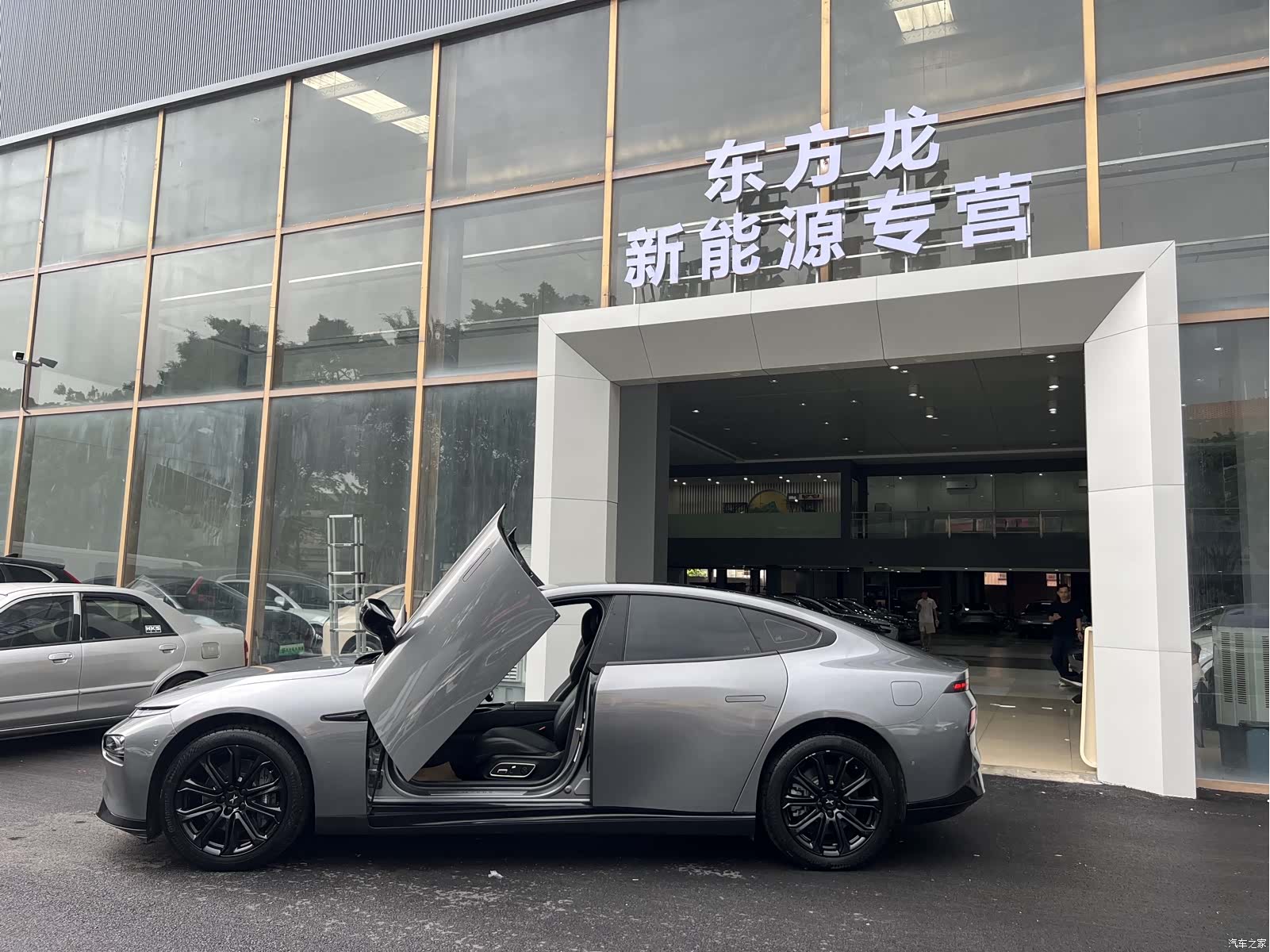 Xpeng P7, 2021 6
