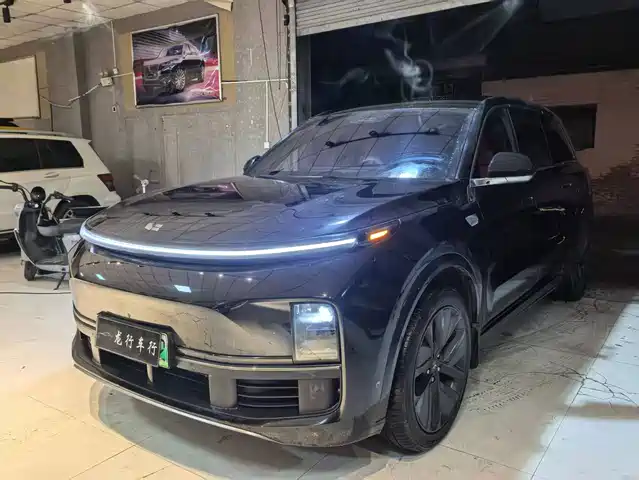 Li Auto L9 2024 — купить из Китая под заказ