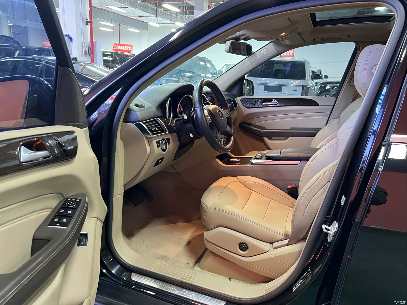 Mercedes-Benz M-Class, 2014 14