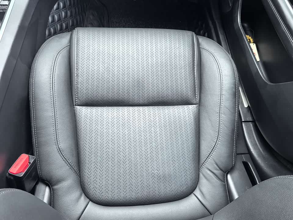 Jaguar XFL Jaguar XFL