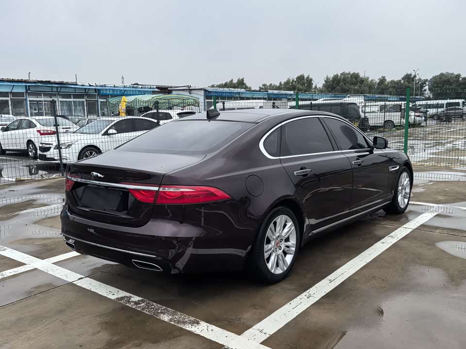 Jaguar XFL Jaguar XFL