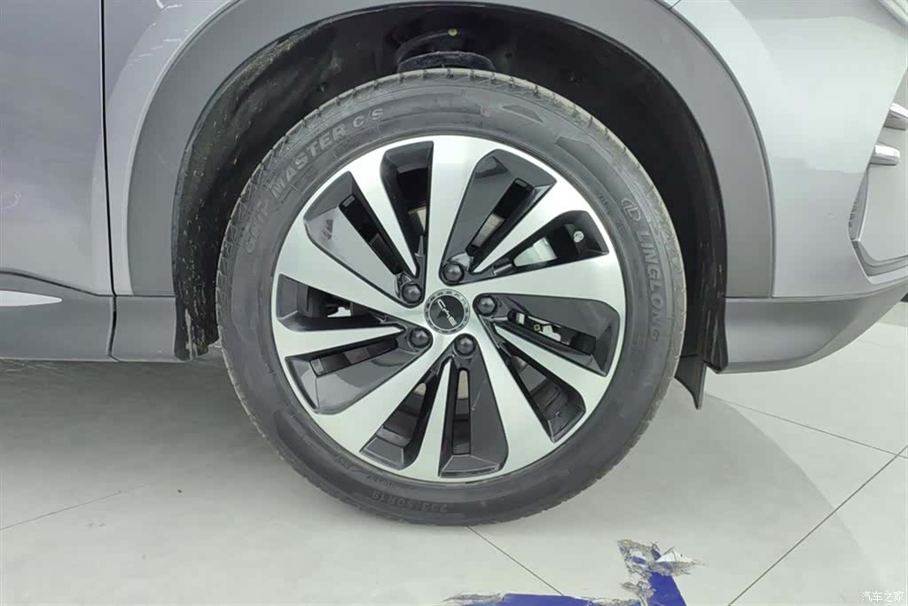 BYD Song, 2024 6