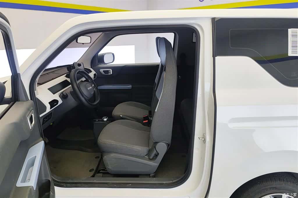 Geely Panda, 2025 11