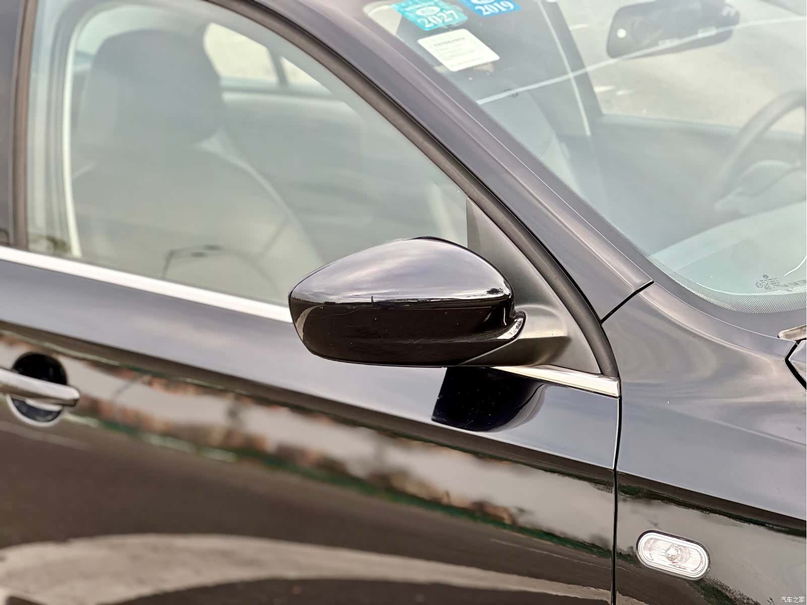 Volkswagen Santana, 2015 18