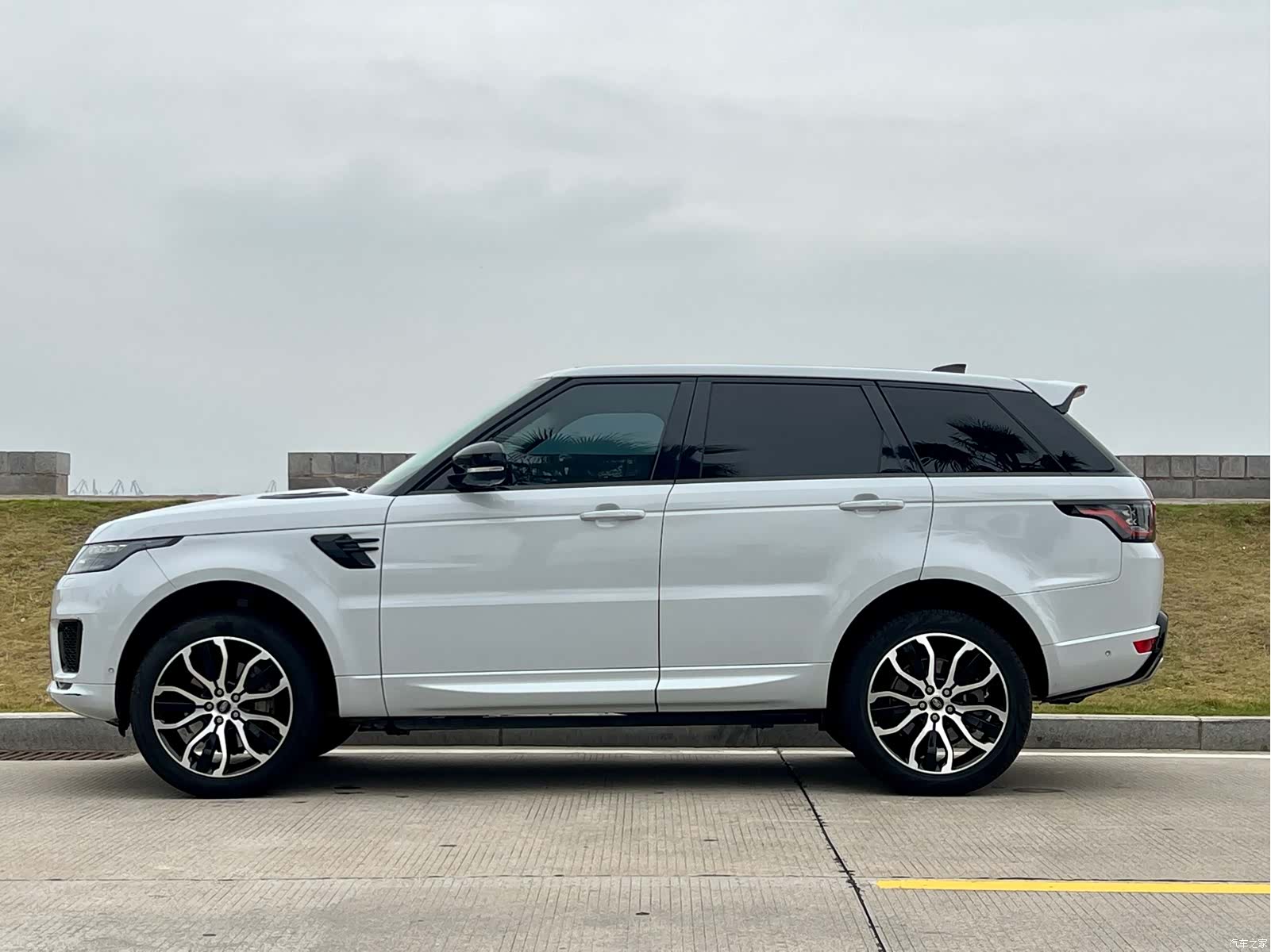 Land Rover Range Rover, 2021 3