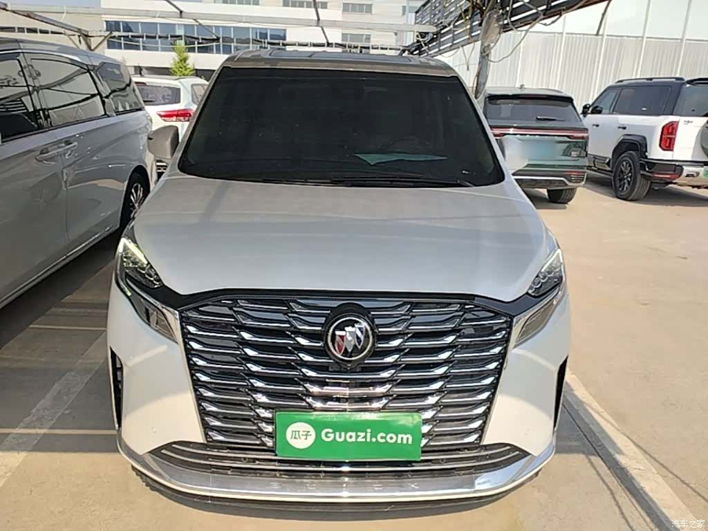 Buick GL8, 2023 3