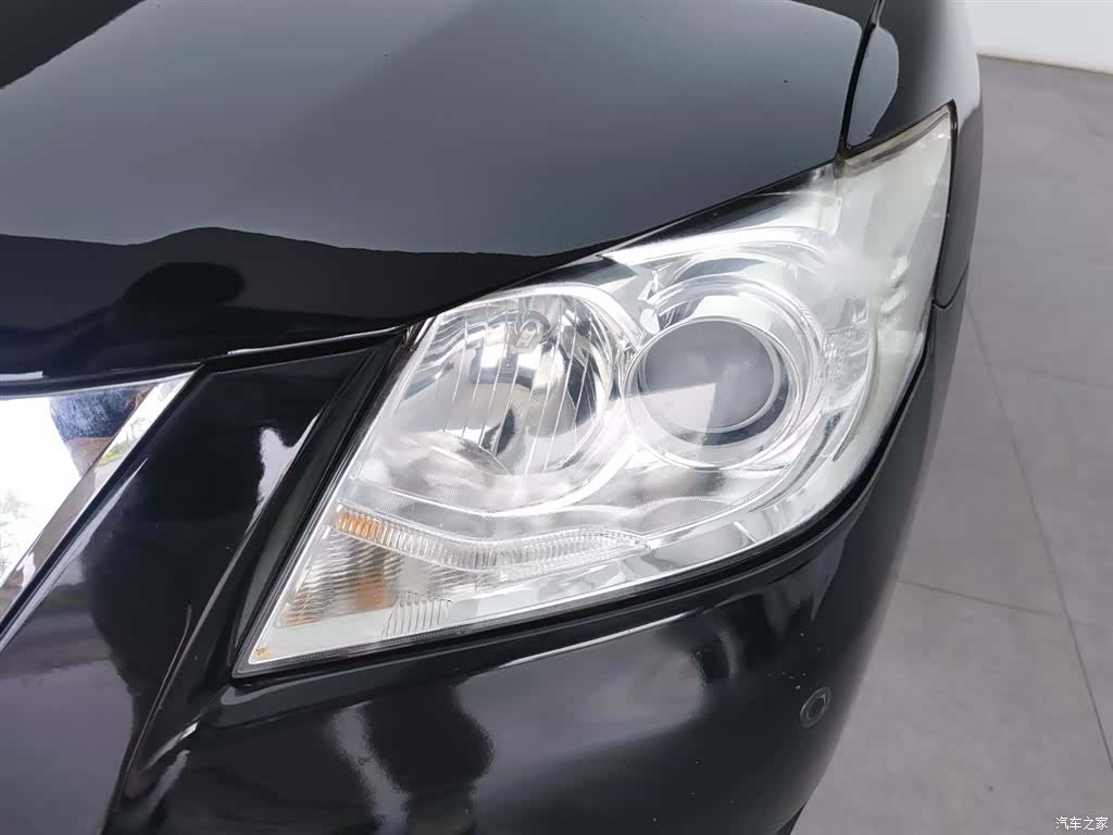Toyota Camry, 2011 7
