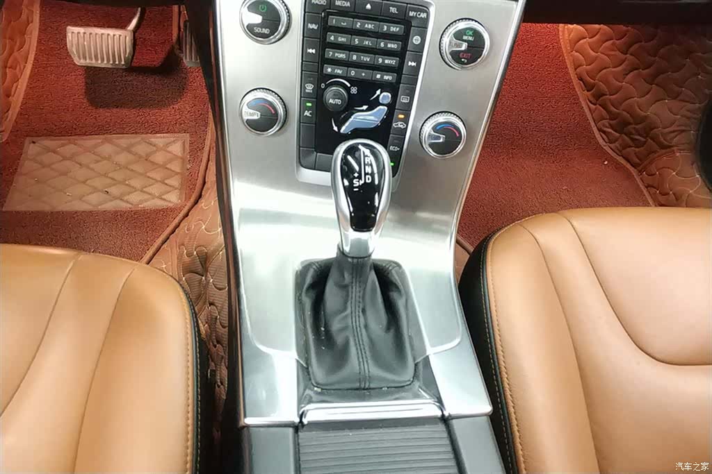 Volvo S60, 2017 16