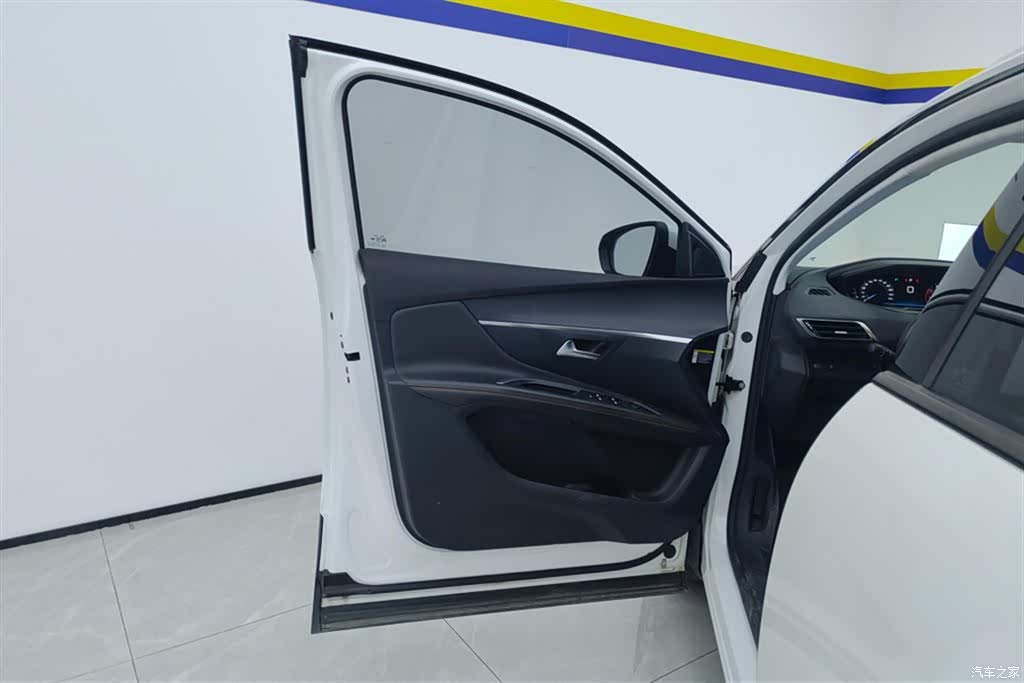Peugeot 5008, 2017 7