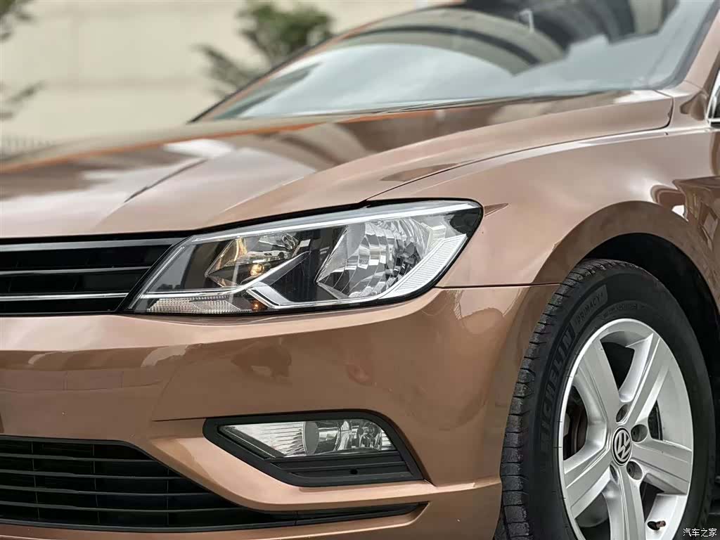 Volkswagen Lamando, 2018 11