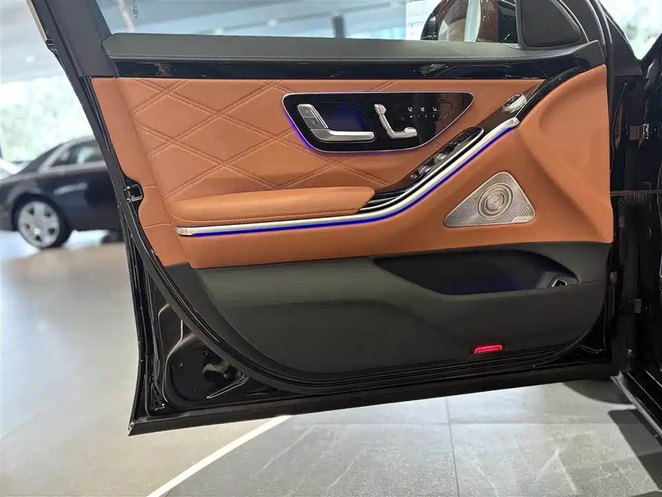 Mercedes-Benz Maybach S-class