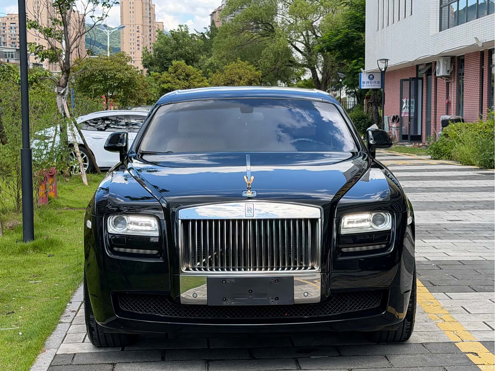 Rolls-Royce Ghost, 2014 4