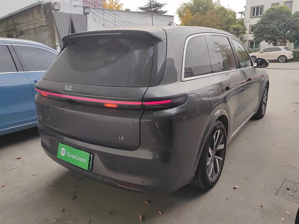 Li Auto Ideal L8