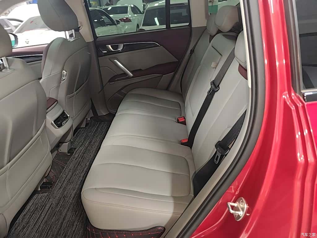 Wuling RS-5, 2019 17