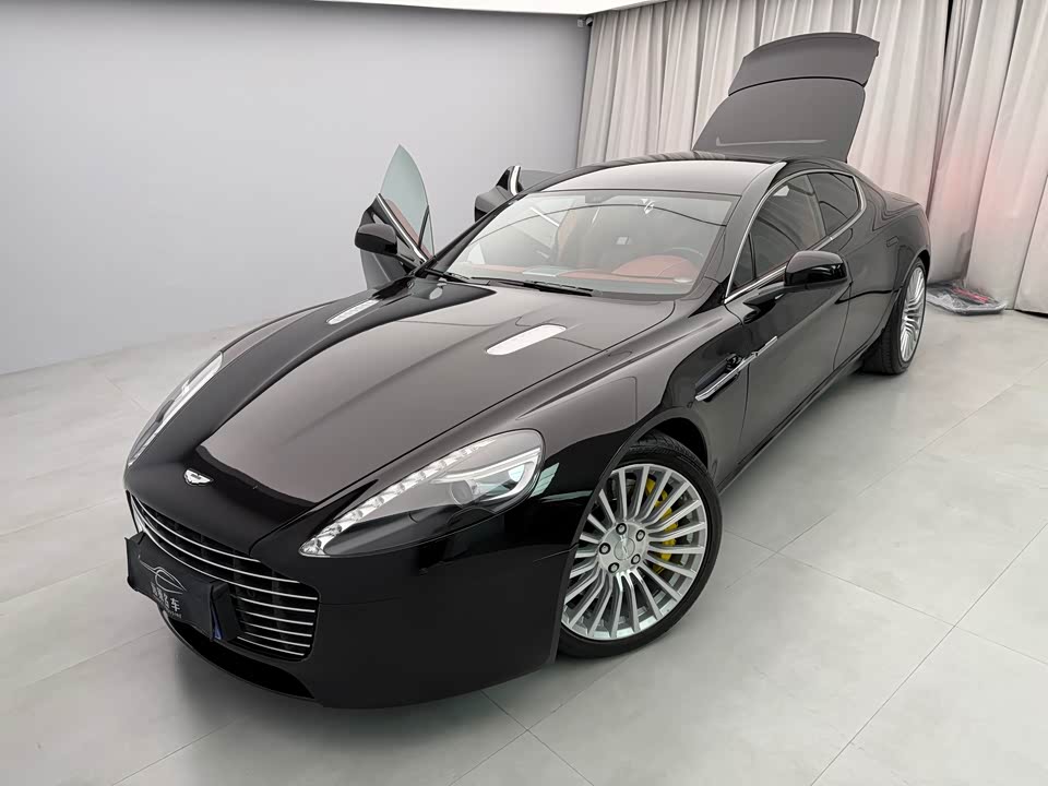 Aston Martin Rapide