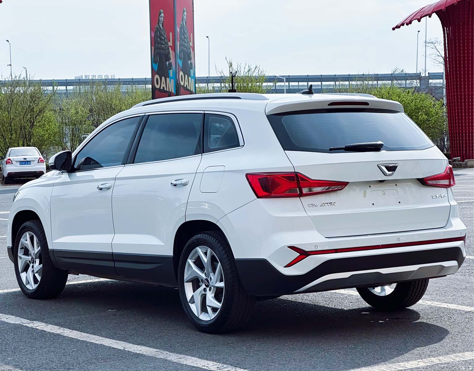 Volkswagen VS7, 2023 18