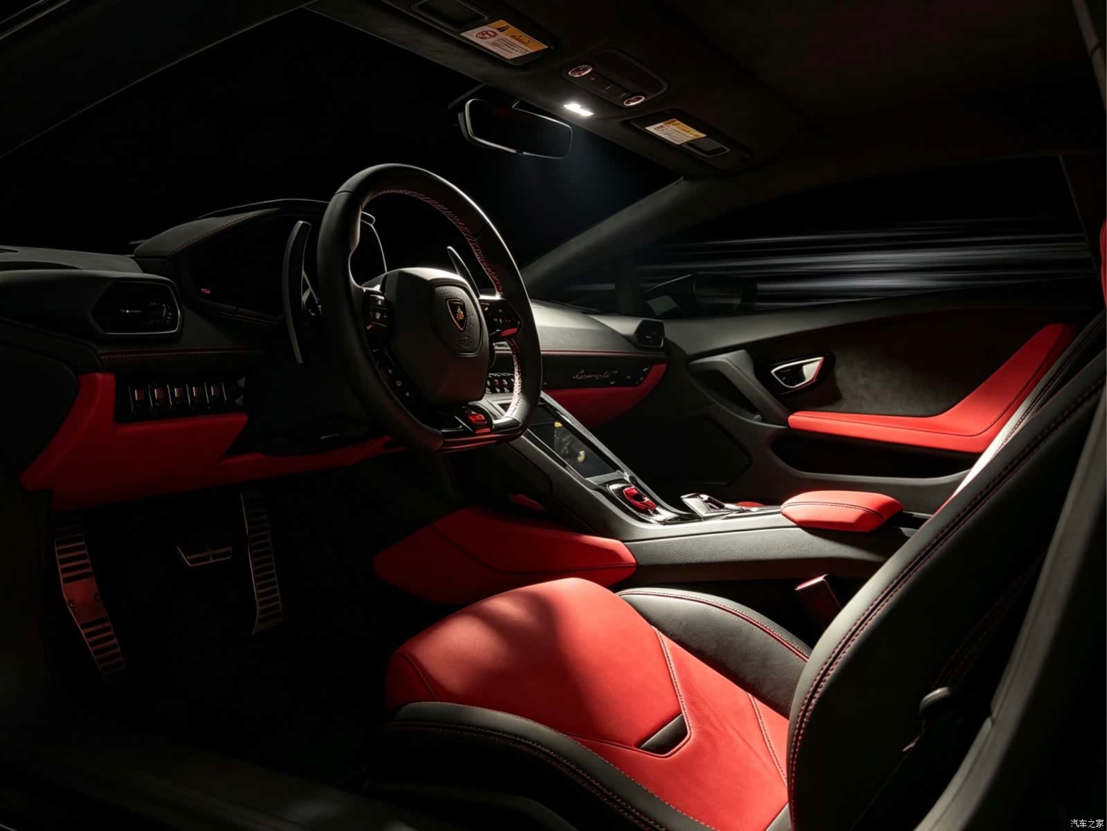 Lamborghini Huracán, 2023 10