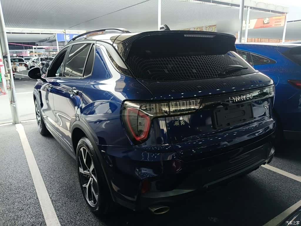 Lynk & Co 01, 2021 все фото